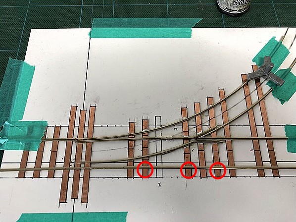 ポイントレールを自作する方法