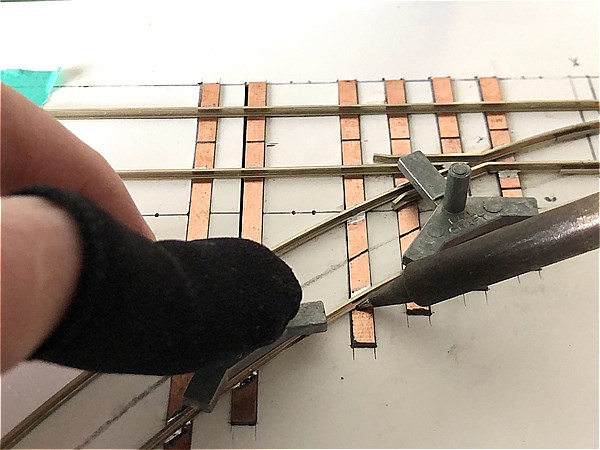 ポイントレールを自作する方法
