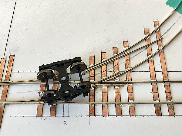 ポイントレールを自作する方法